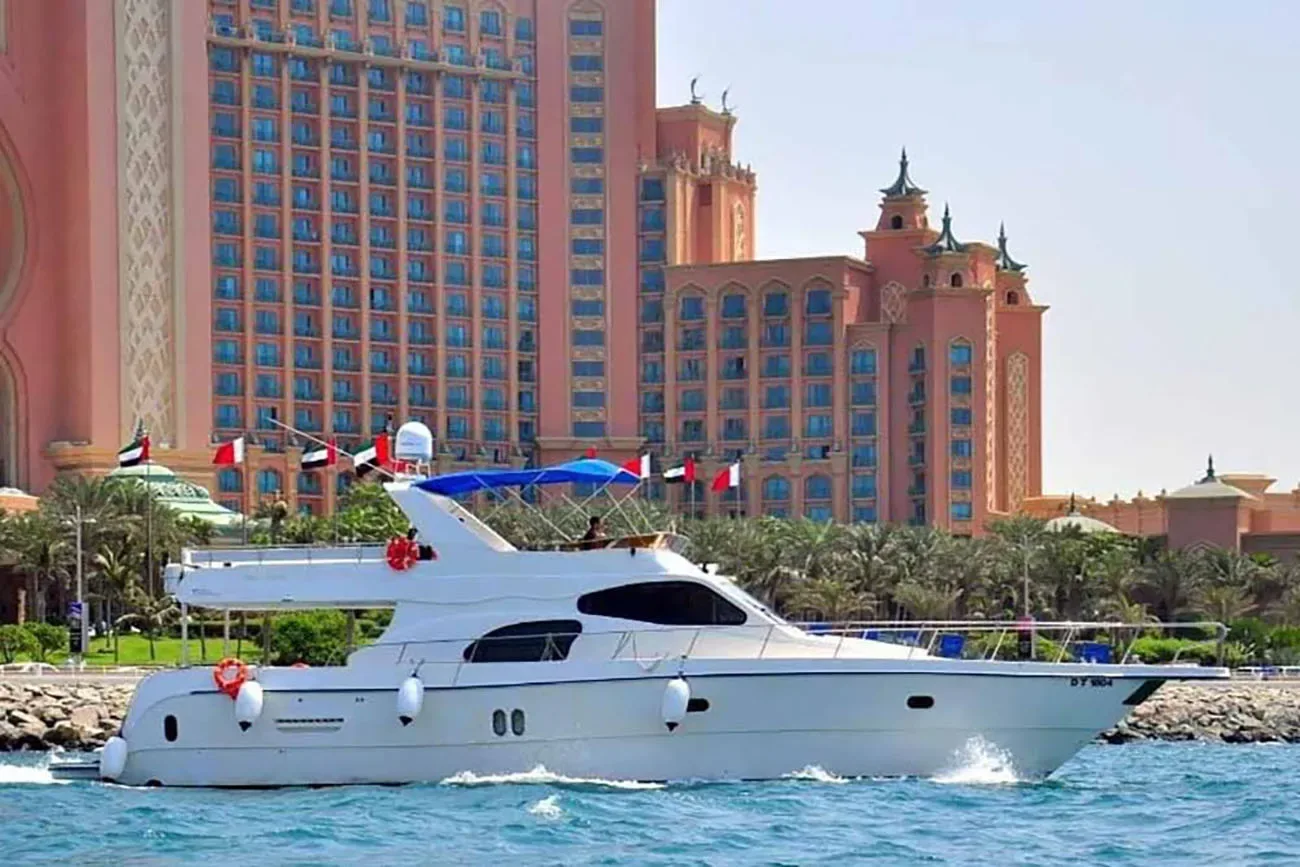 Luxury Yachts Cruise Tours