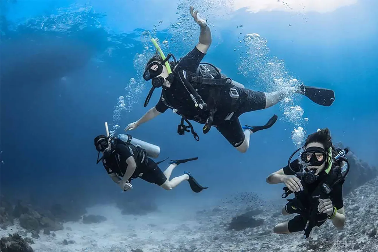 Scuba Diving Dubai Jumeirah Beach